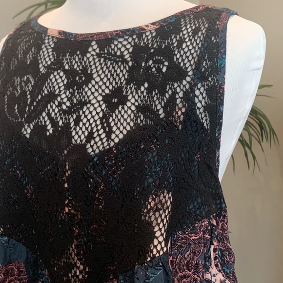 NWT Small Oversized Free People Count Me In Trapeze Tunic Top Black S Boho Lace - Picture 14 of 14